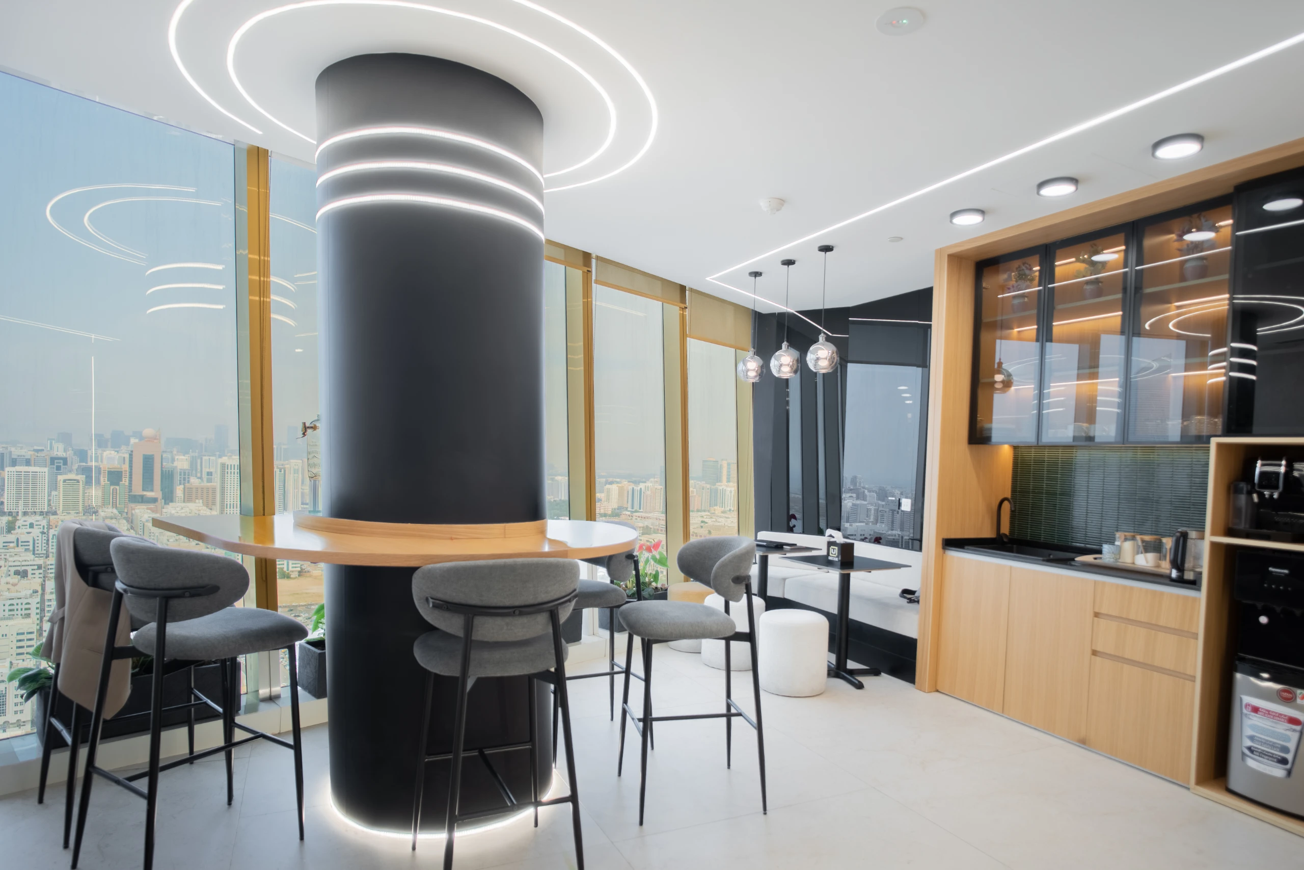 Breakout Kitchen Bar